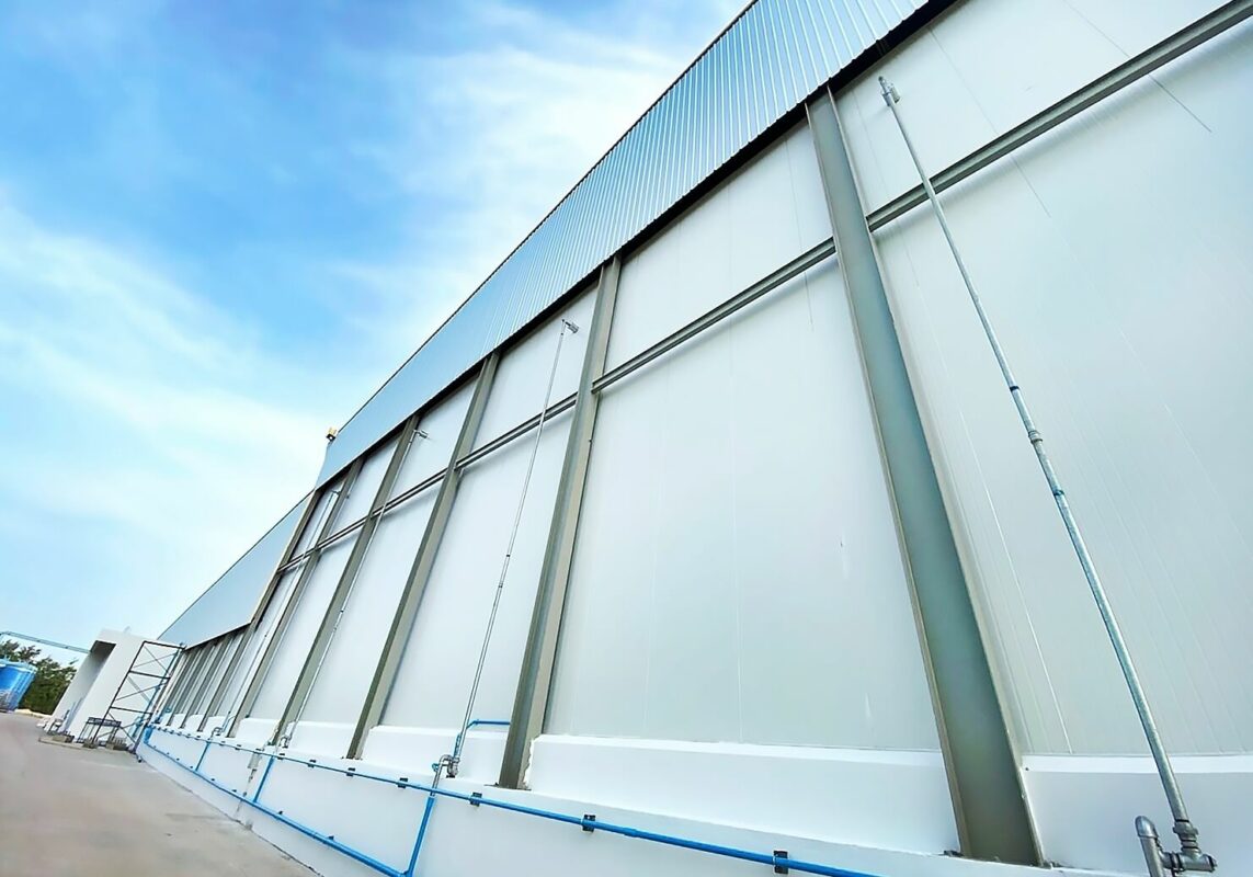sandwich panel wall outside 02