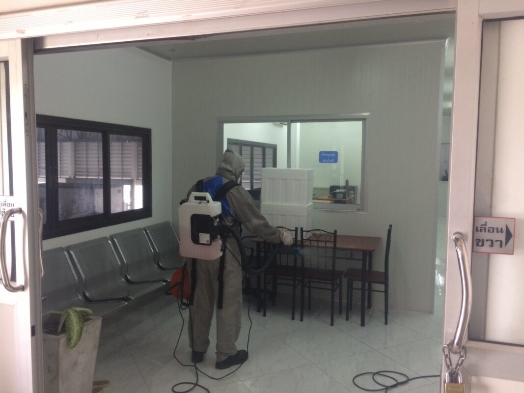 พ่นฆ่าเชื้อ