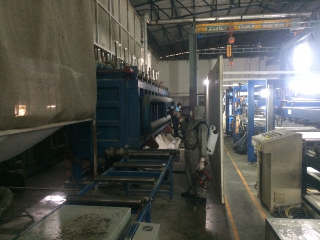 พ่นฆ่าเชื้อ